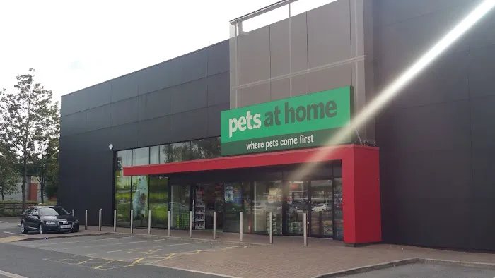 Pets at Home Leeds Crown Point Picture 7