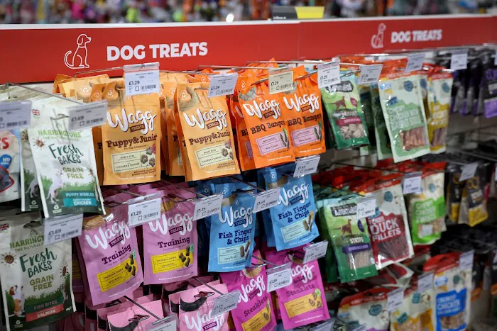 Jollyes - The Pet People Leeds Picture 10