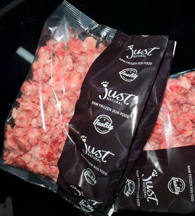 Vale Raw Store Picture 9