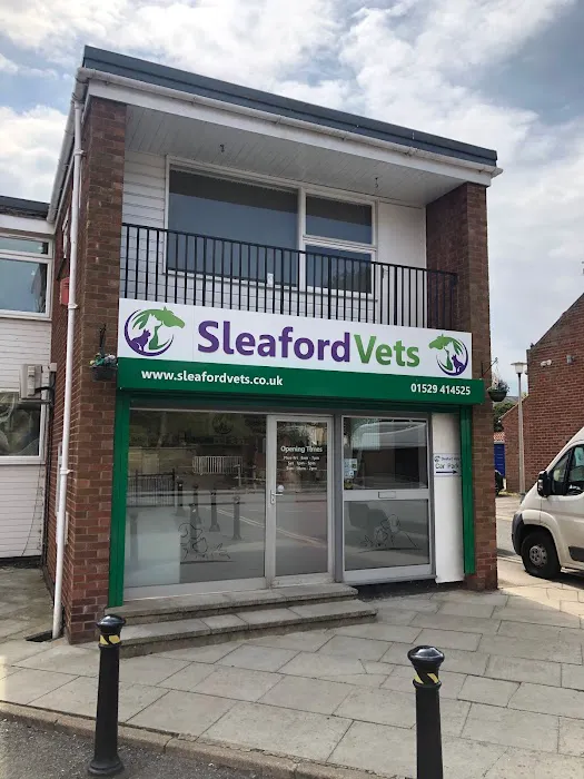 Sleaford Vets Picture 3