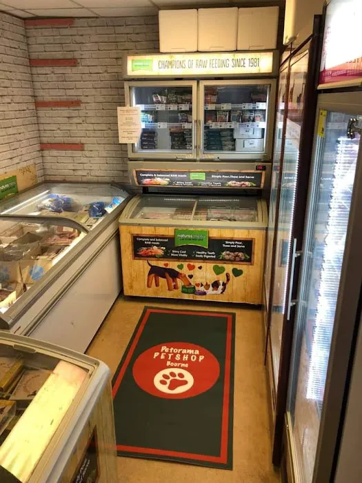 ma Pet Shop Bourne Picture 9