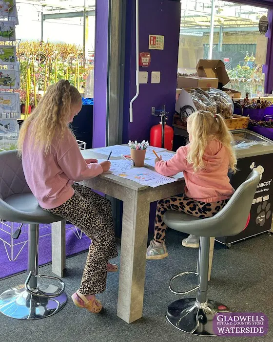 Gladwells Pet & Country Store Picture 6