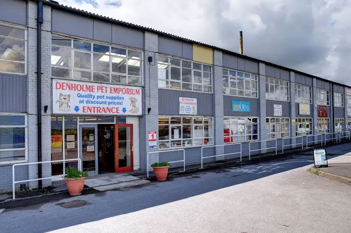 Denholme Pet Emporium Picture 2