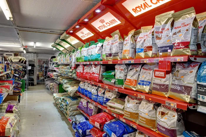 Denholme Pet Emporium Picture 5