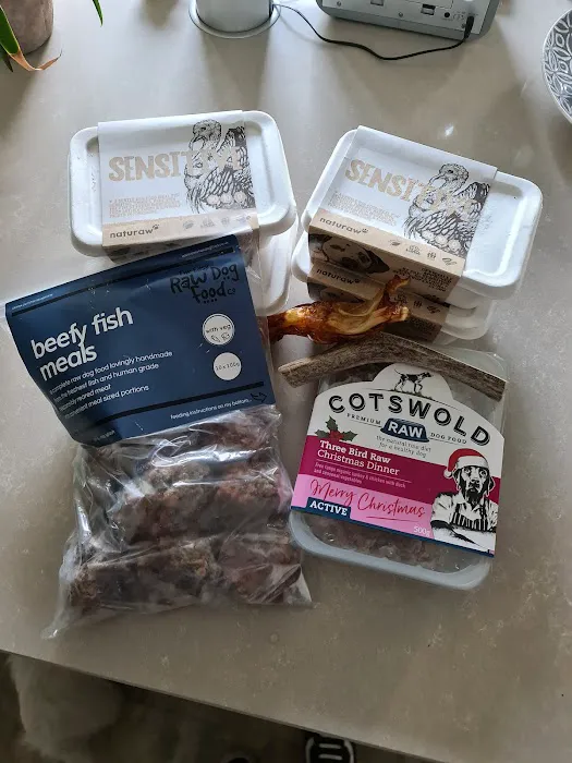 Stefs Pet Pantry Picture 8