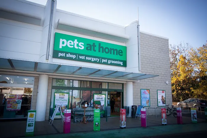 Vets4Pets Peterborough Bretton Picture 1
