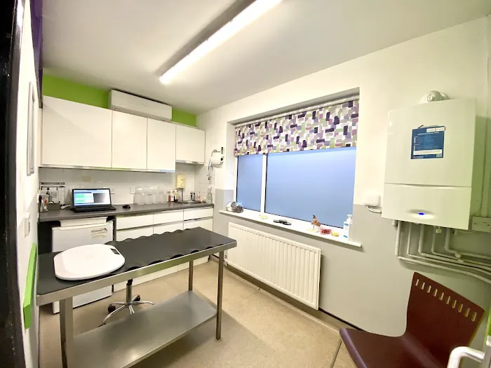 Collingham Vets Picture 2