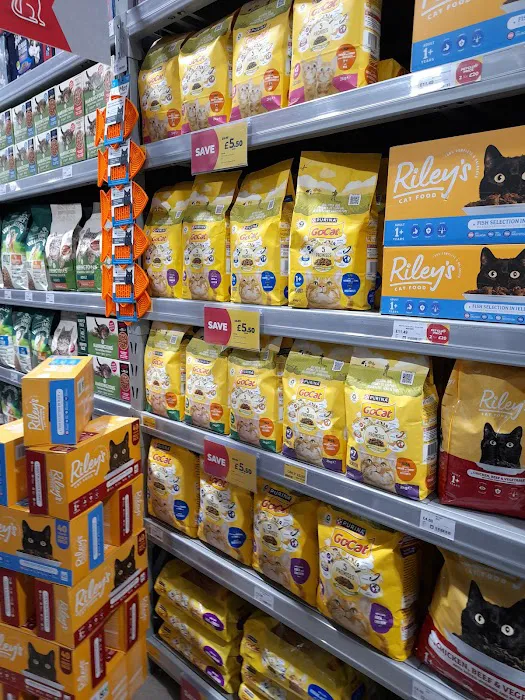 Jollyes - The Pet People Rotherham Picture 7