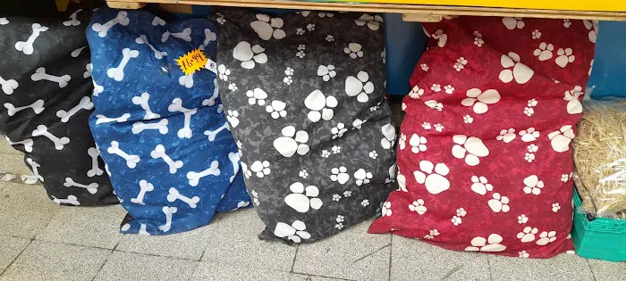 Kemps Pet Supplies Picture 1