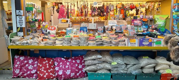 Kemps Pet Supplies Picture 2