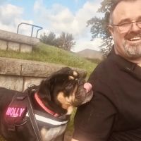 The Rescue Hotel Health Centre/Teulu Vets ico