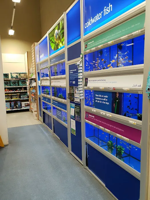 Pets at Home Huddersfield Waterloo Picture 9