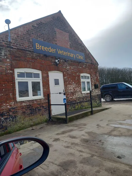 Breeder Veterinary Clinic Picture 1
