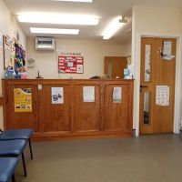 Maes Glas Vets, Barry ico