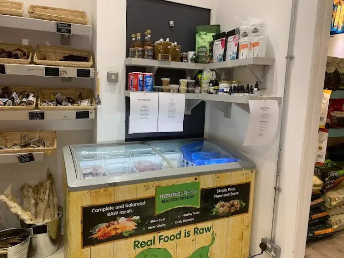 Benjamins Boutique Specialist Pet Store Picture 9