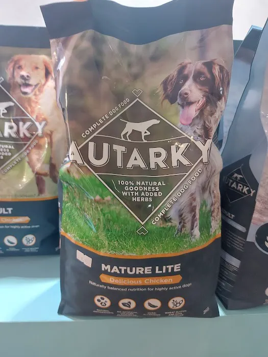 Benjamins Boutique Specialist Pet Store Picture 7