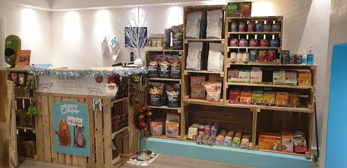 Benjamins Boutique Specialist Pet Store Picture 1