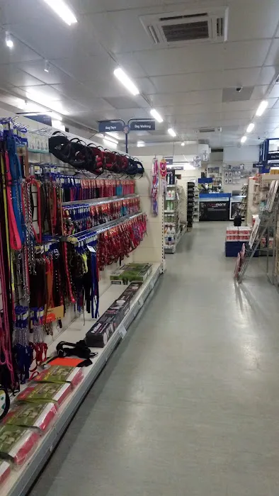 Natural world pet store Picture 5