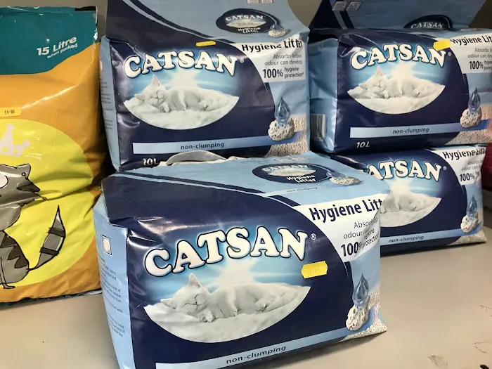 Lindas Pet Supplies Picture 3