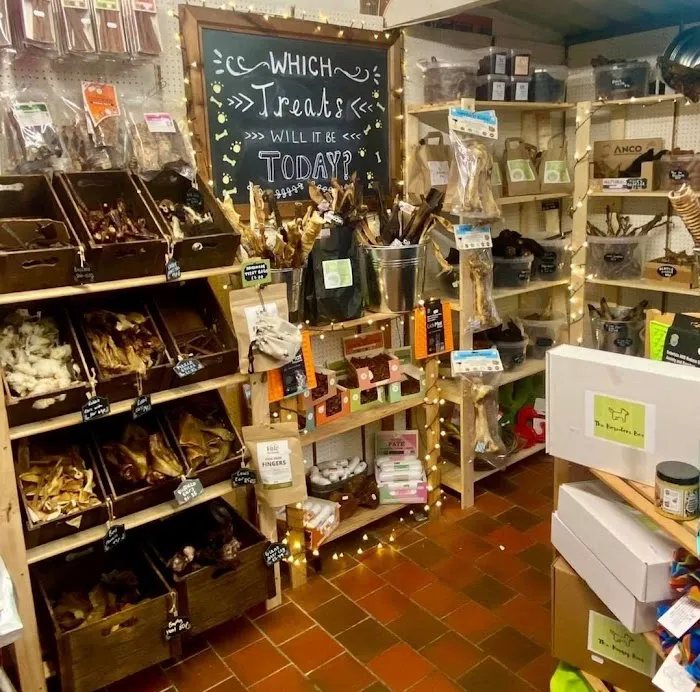 The Country Pet Shop Picture 5