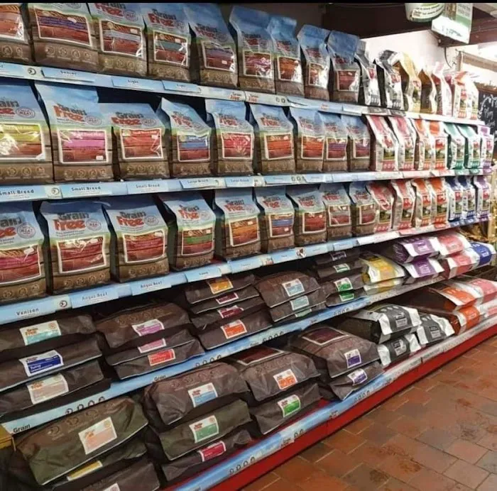 The Country Pet Shop Picture 10