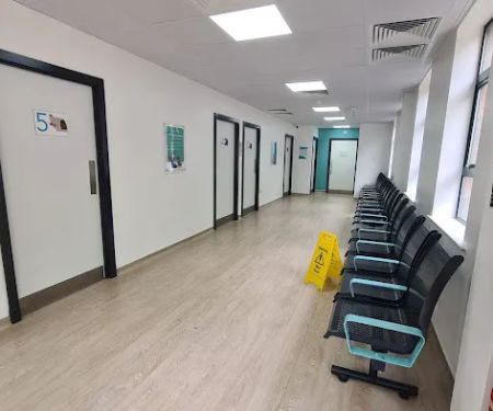 Animal Trust Vets CIC with 24/7 Pet A&E - Barnsley