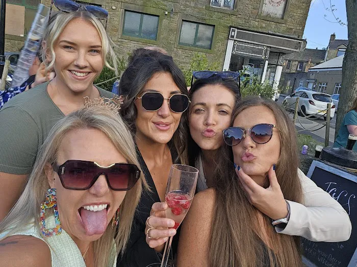 The Tree House Picture 2