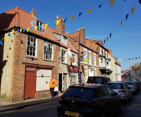 Old Town Pet Store Bridlington